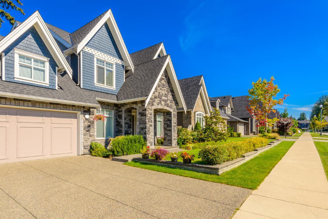 A suburb house with a well maintained lawn