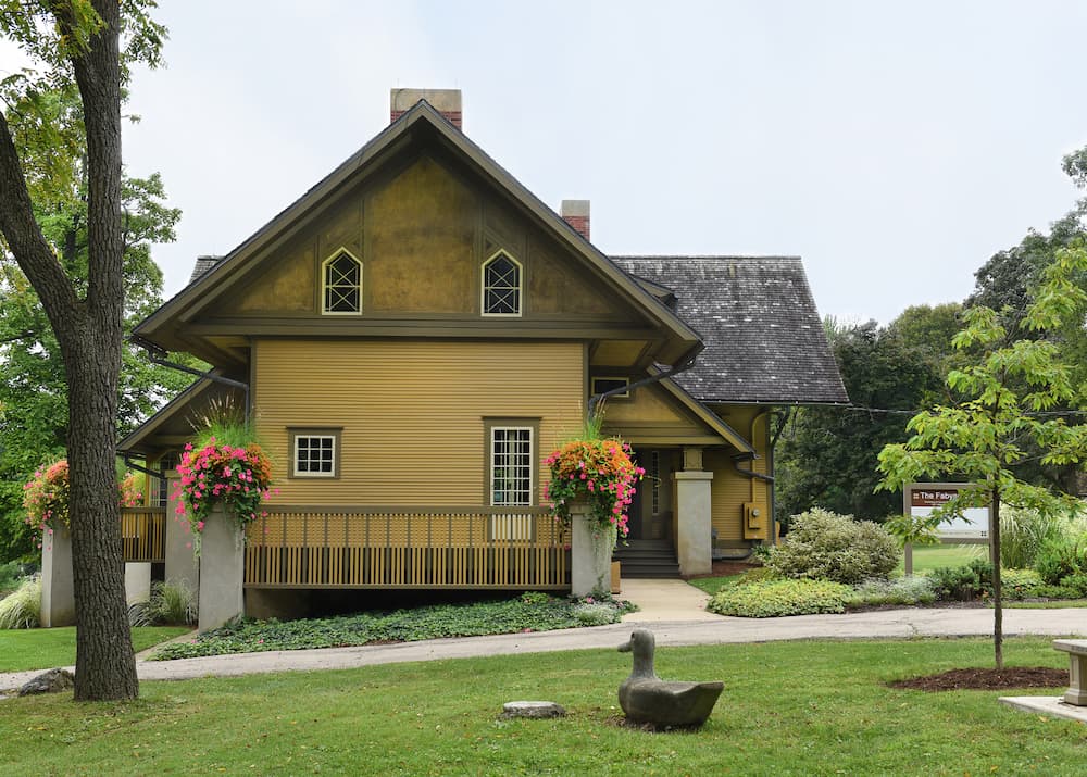 With spring cleanup from Ware Landscaping, Wheaton residents can enjoy a neat, healthy lawn free from weeds and old debris.