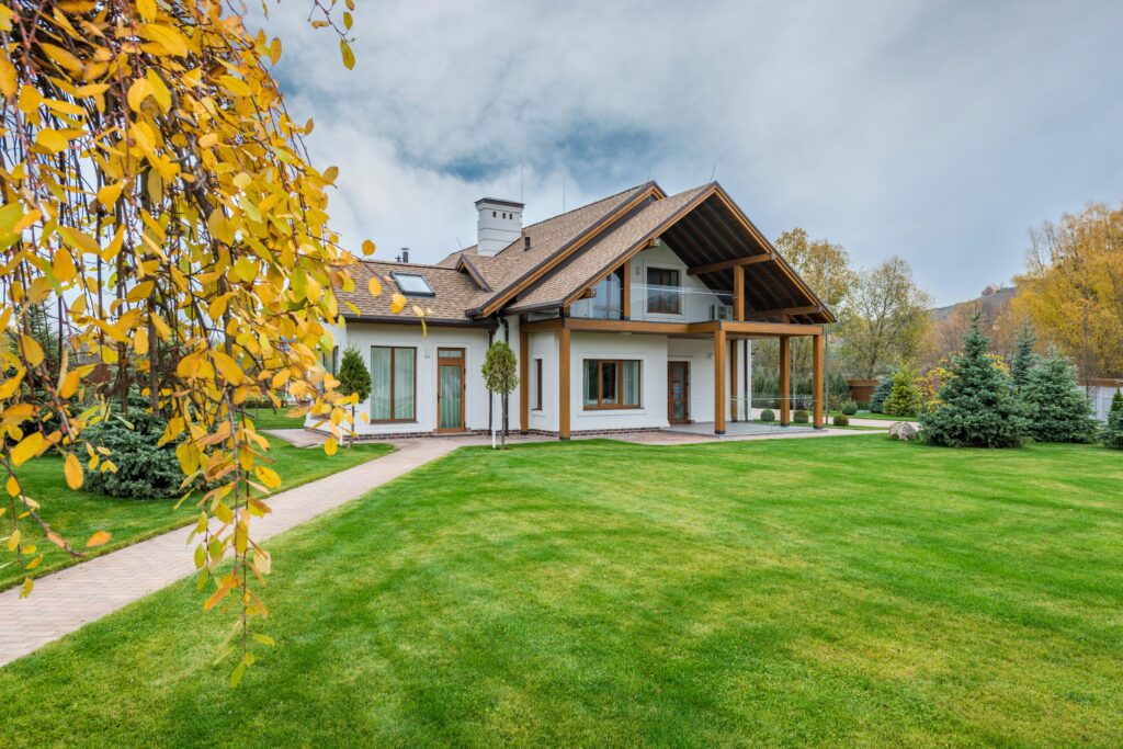 Transforming Your Backyard Creative Design Ideas for 2025