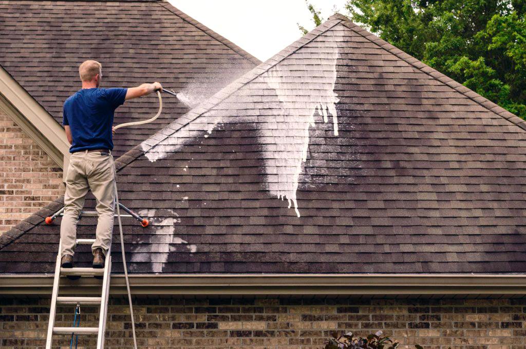 How Soft Wash Roof Cleaning Prevents Hidden Drainage Problems Around Your Home 