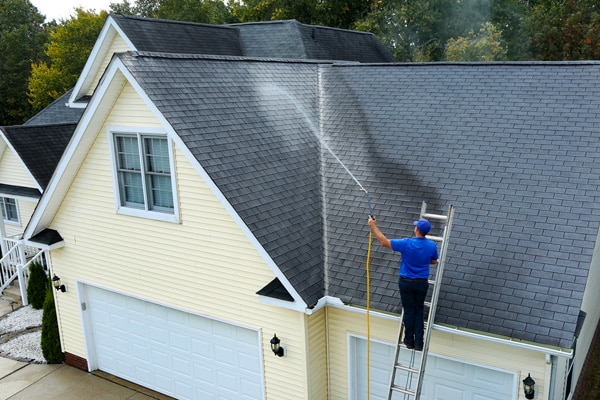 How Soft Wash Roof Cleaning Prevents Hidden Drainage Problems Around Your Home 